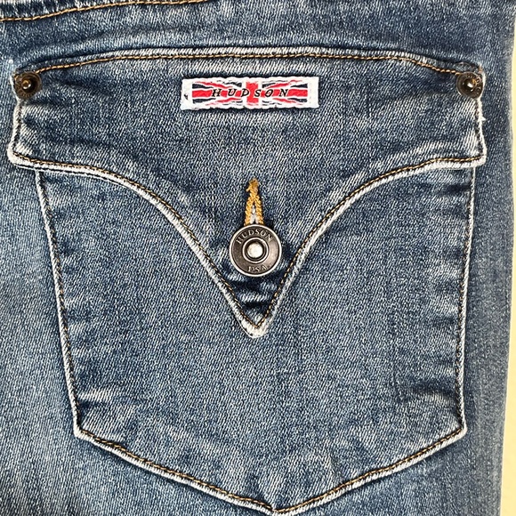 Hudson Jeans Women’s 31 Bacara Crop Straight Cuffed MONMARTRE Medium Wash - Picture 7 of 14